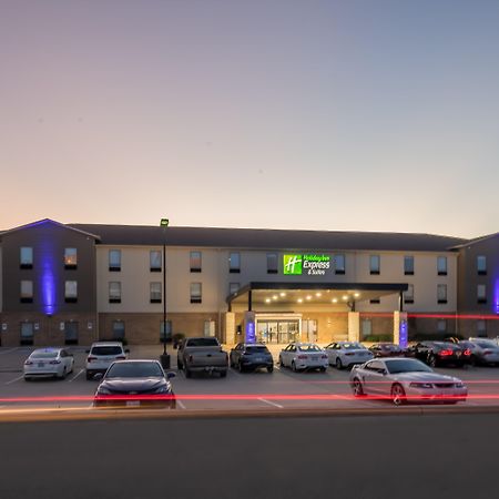 Holiday Inn Express & Suites N Waco Area - West By Ihg Exterior foto