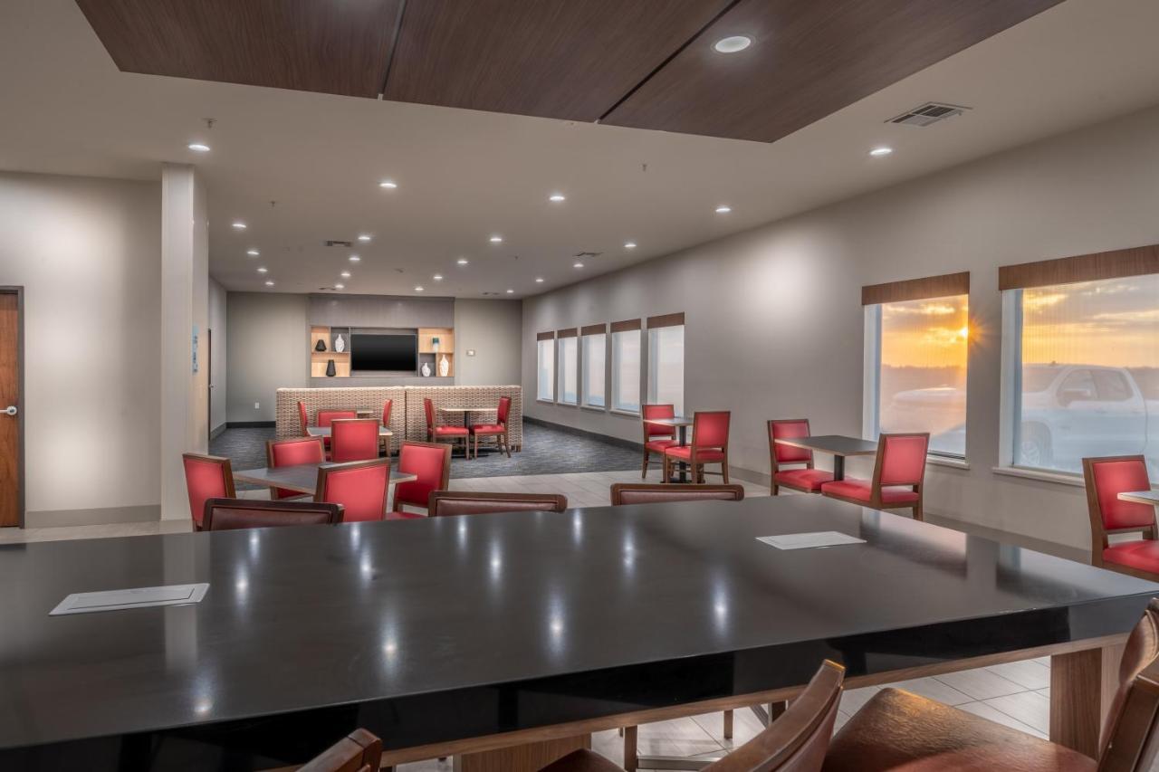 Holiday Inn Express & Suites N Waco Area - West By Ihg Exterior foto